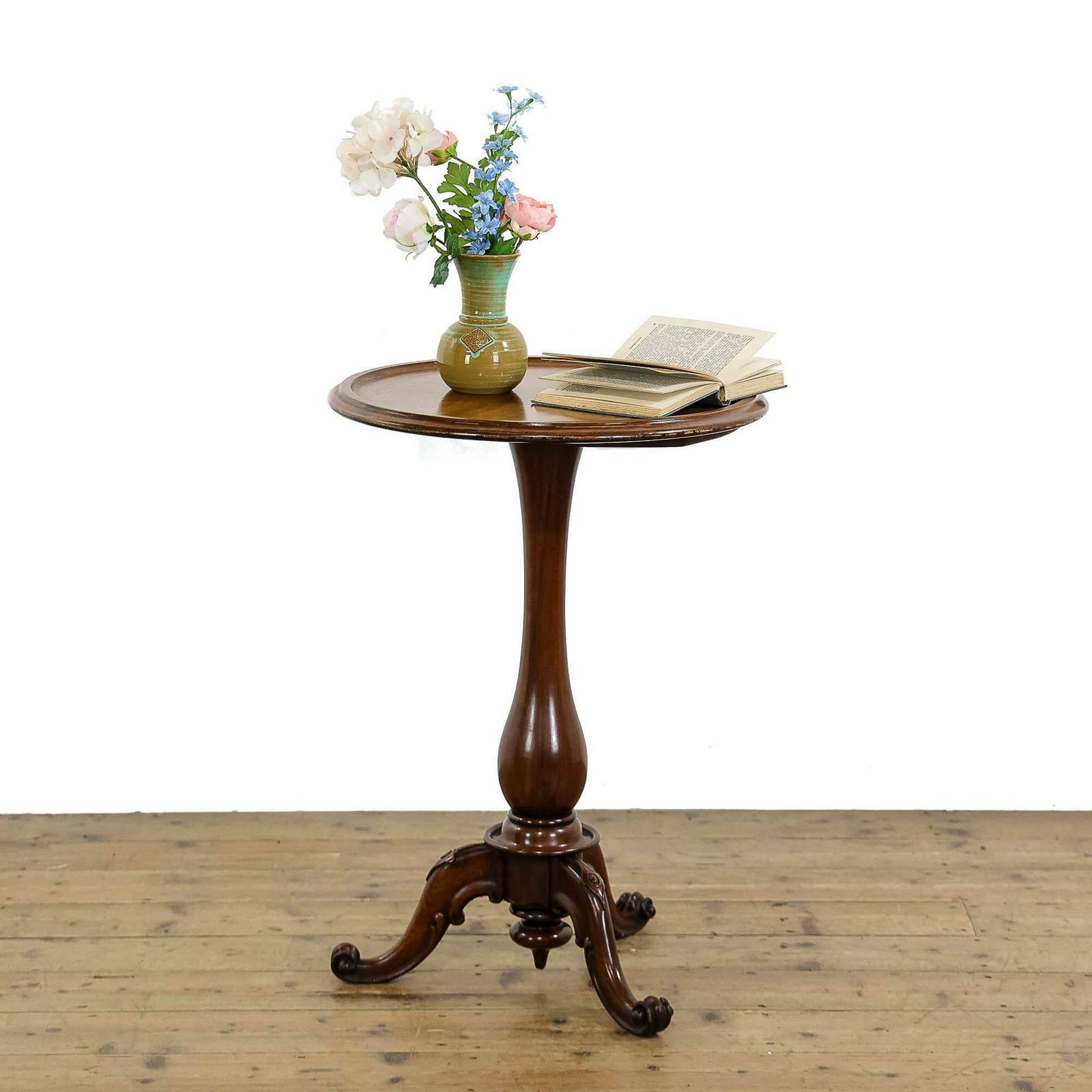Antique Mahogany Side Table | Antique Table | Antique Oak Table | Side Table | Antique Furniture photo for sale