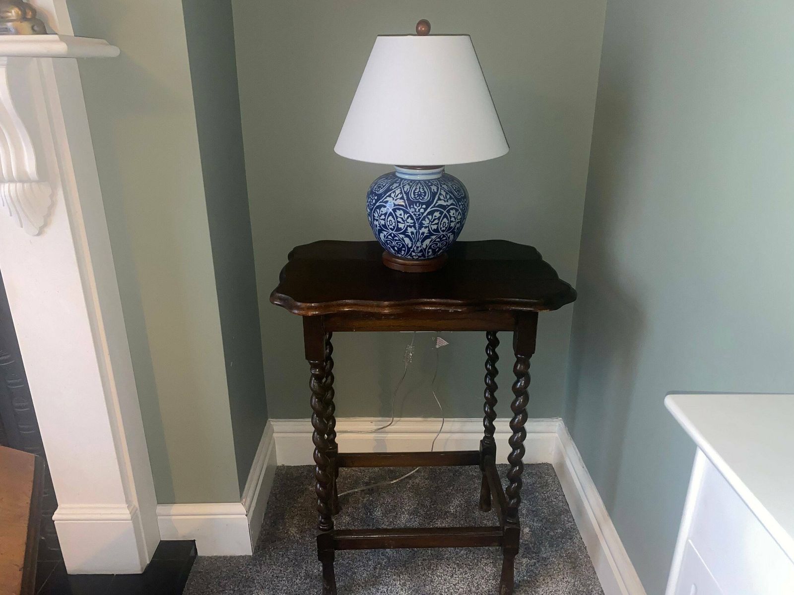 Antique Table With Barley Twist Legs And A Scalloped Edge. Victorian Oak Occasional Table photo Furniture
