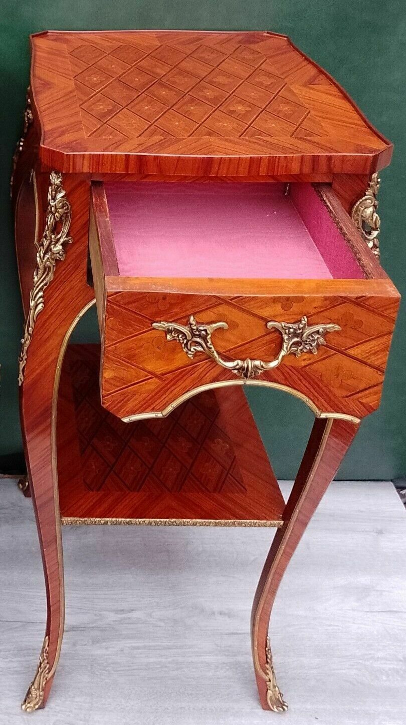 699.0 Antique Early 20th Century French Empire Ormolu And Kingwood Inlaid Lamp Table photo
