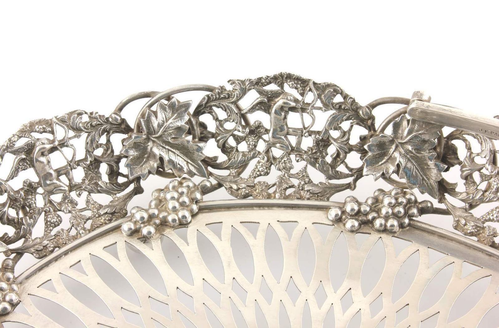 American Sterling Silver Renaissance Cake Basket. J E Caldwell & Co USA. photo Home Decor