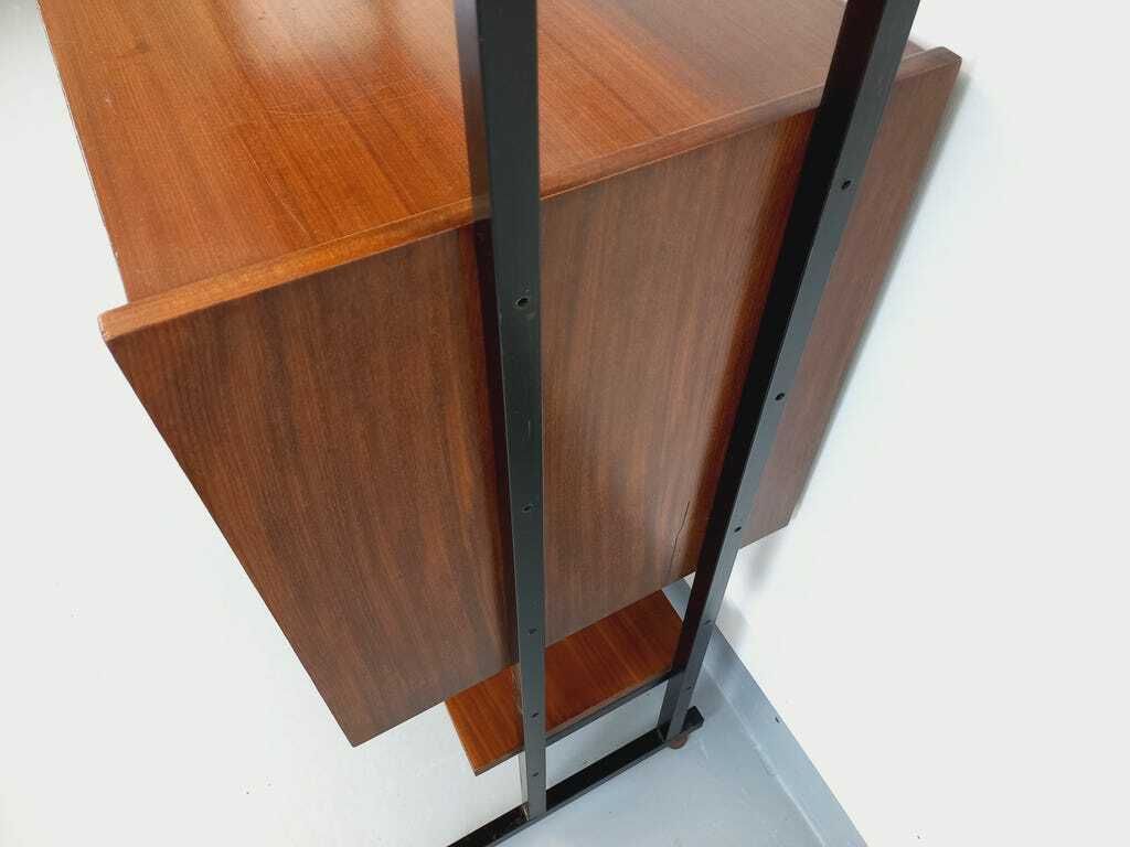 photo furniture Nouveau | Bibliothèque en teck et métal, années 1960