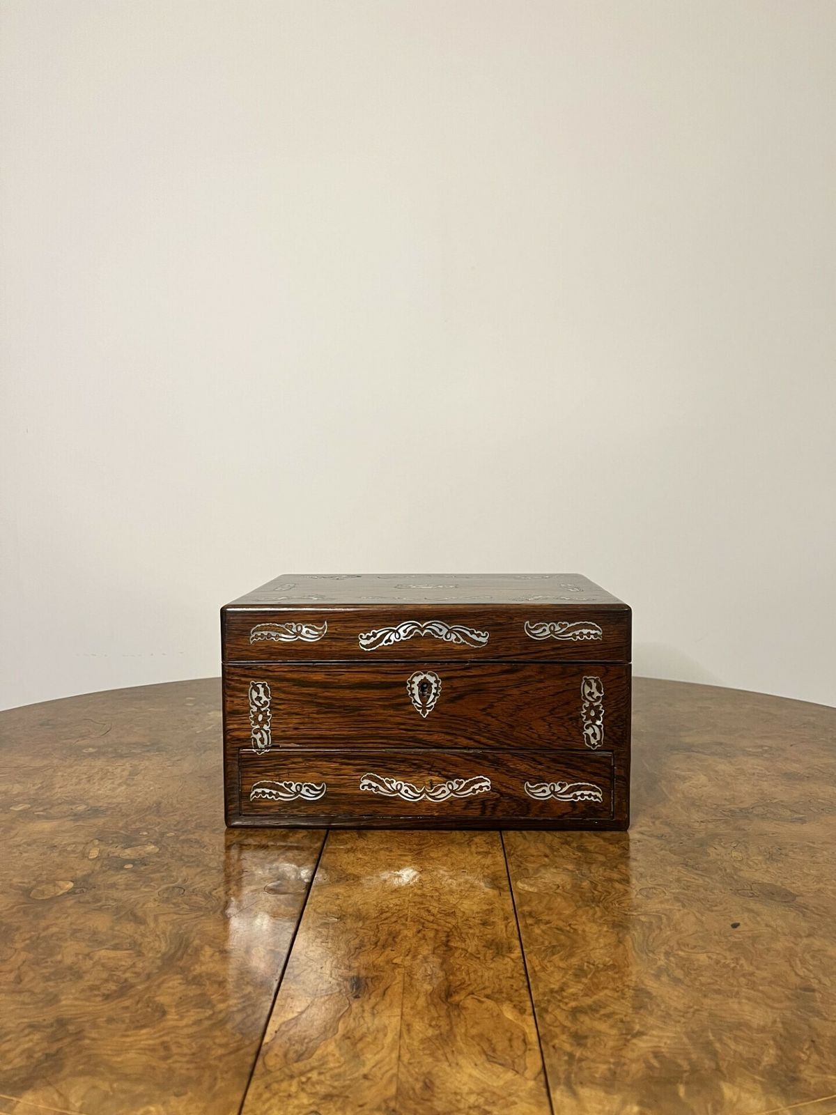 Fantastic Quality Antique Rosewood And Mother Of Pearl Inlaid Work Box photo Home Decor