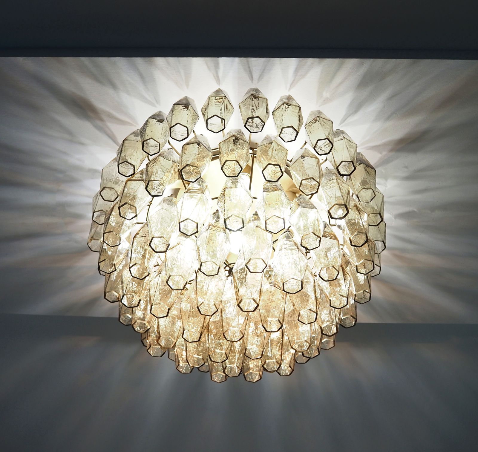 Elegant Murano Poliedri Ceiling Light   Carlo Scarpa   Smoked Glasses photo vinterior