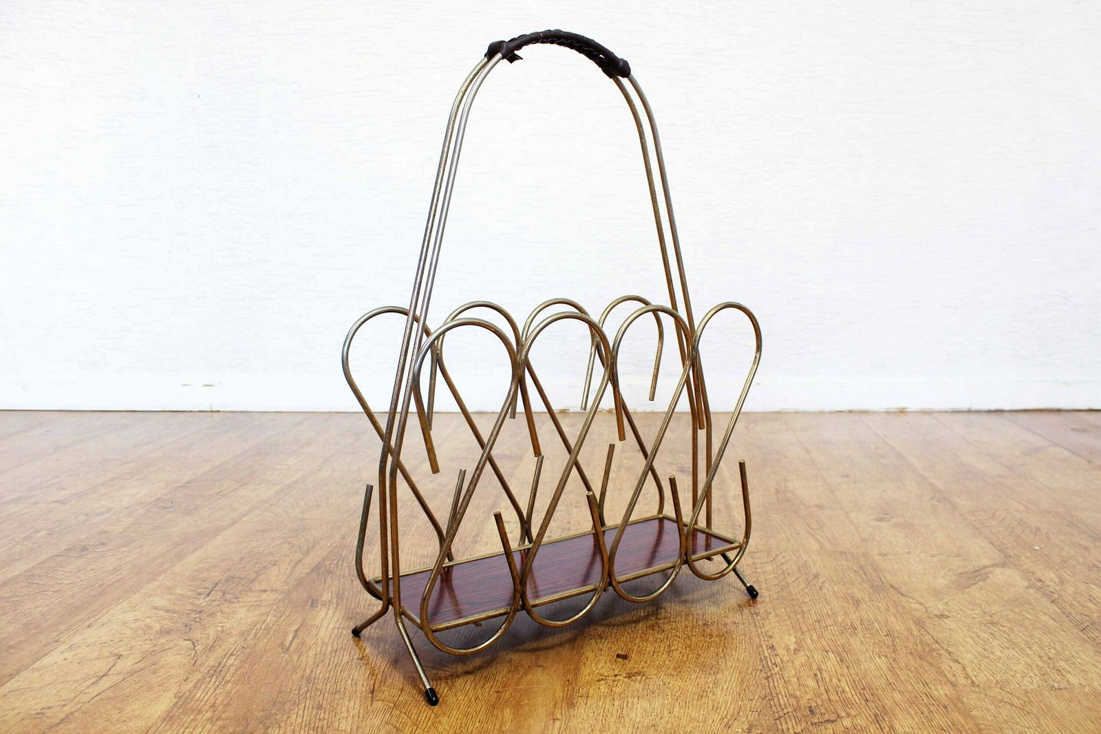 Vintage Magazine Rack In Gold Metal 1960 photo furniture