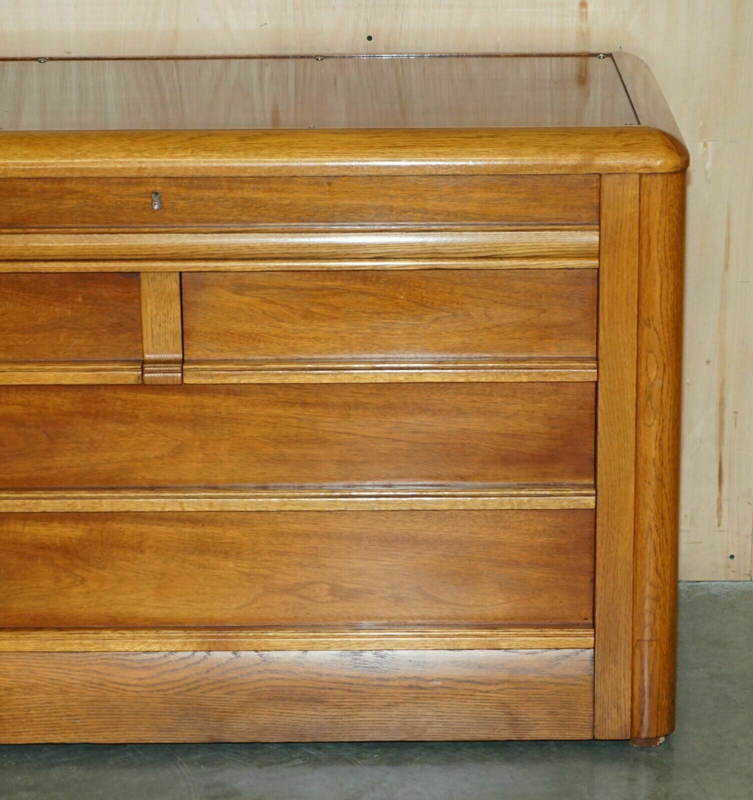 Super Elegant Ralph Lauren American Mahogany & Oak Chest Of Drawers Sideboard photo Furniture