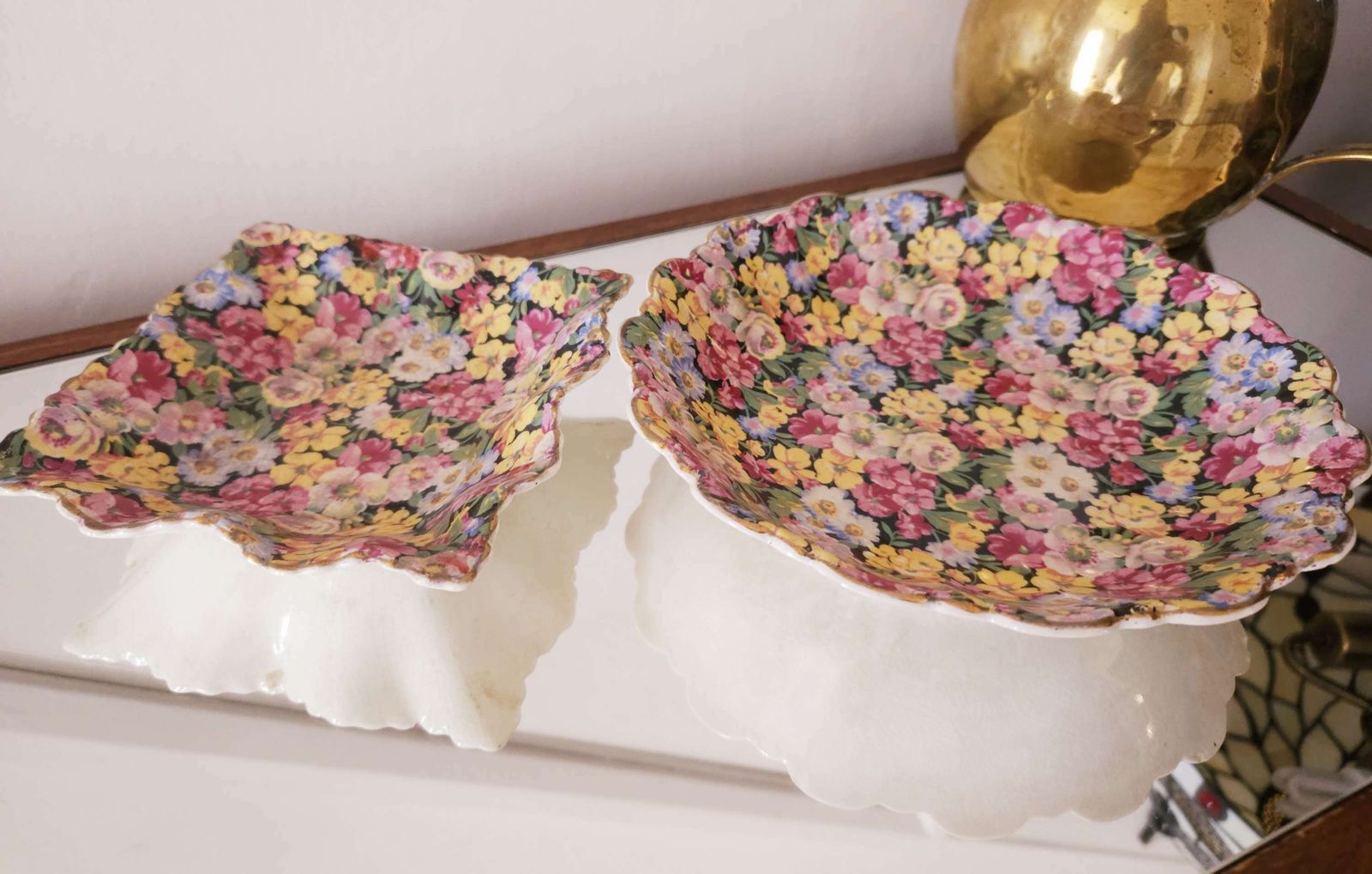 Duo Of 1940s James Kent Old Foley Florita Scalloped Dishes photo vinterior