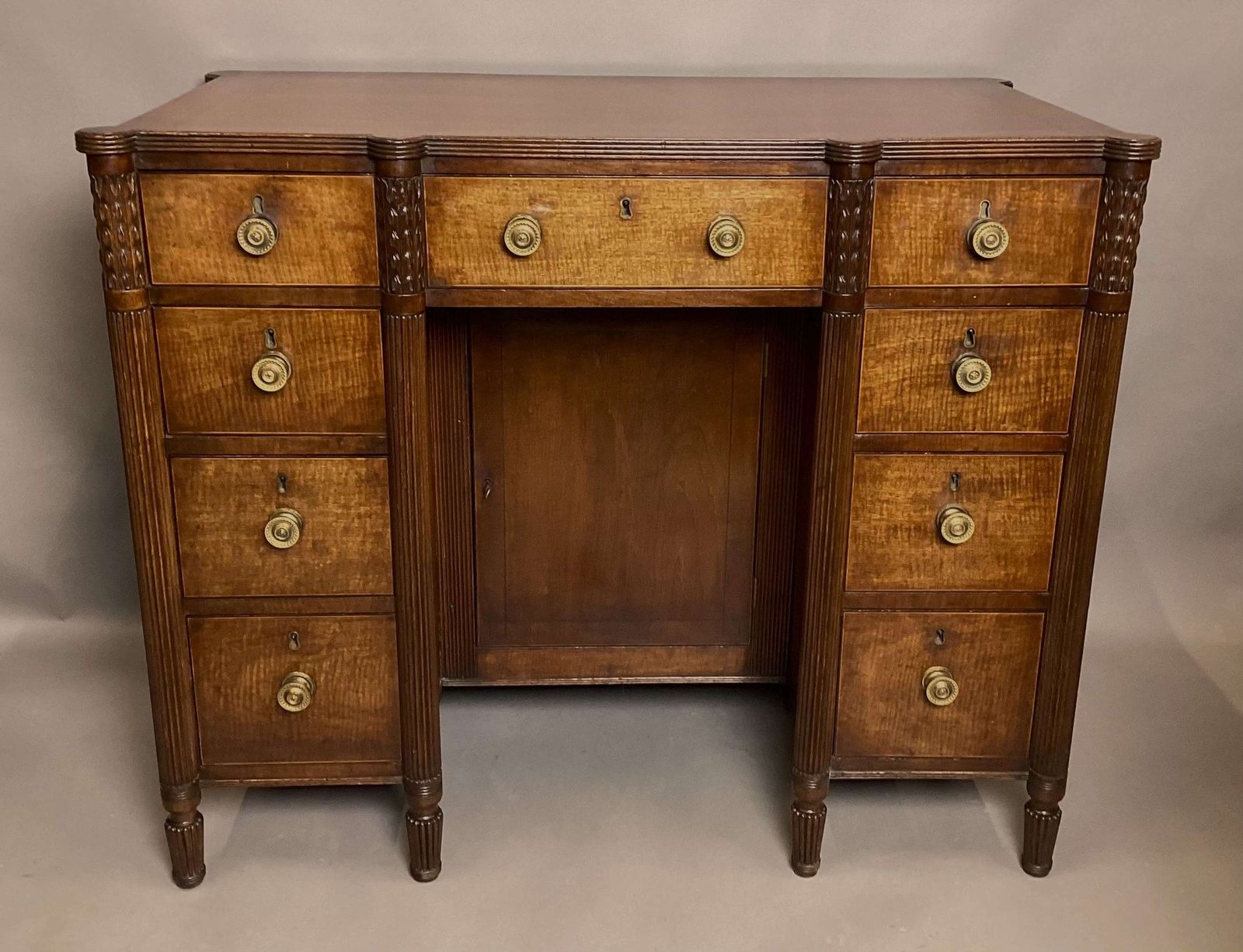 A Handsome Regency Mahogany Dressing Table / Desk photo vintage