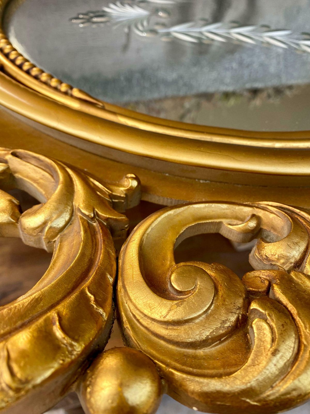 Décoration Grand miroir monumental doré à la feuille d'or, époque française, 1890 photo
