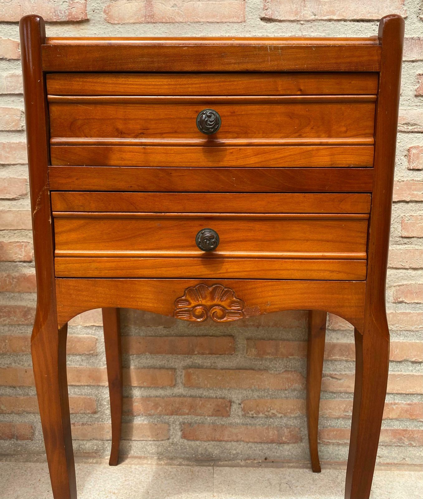 French Bedside Tables With Cabriole Legs, 1950s, Set Of 2 photo vintage