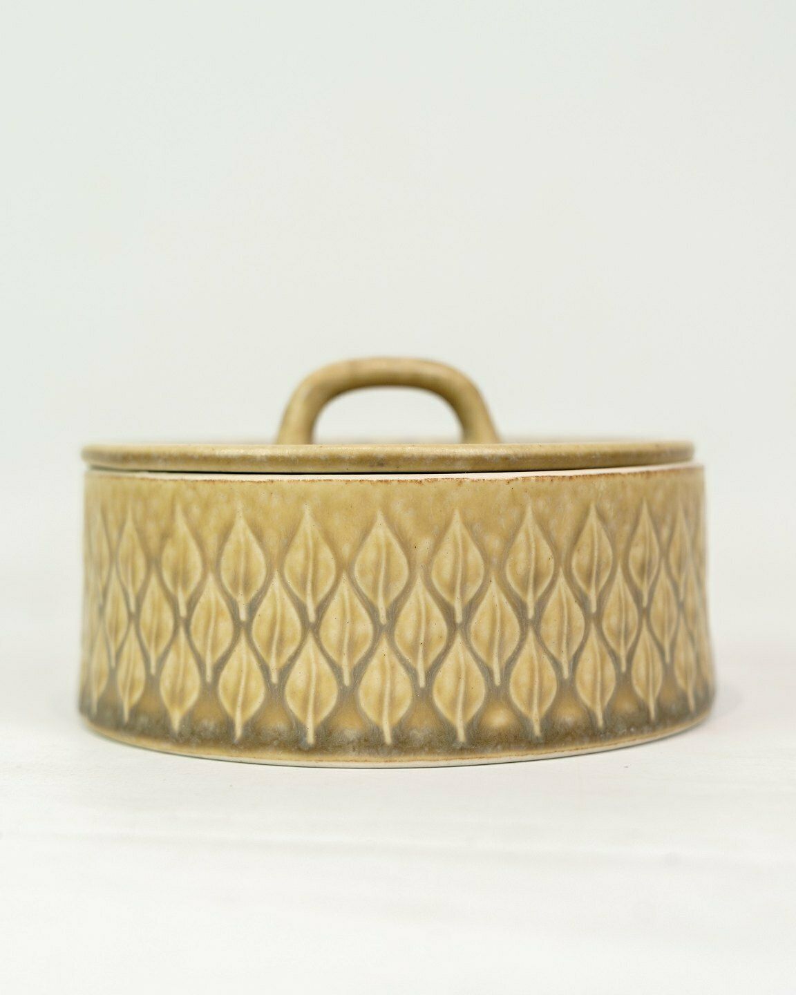 Bowl With Lid In Ceramic Stoneware  From The Relief Series By Jens Quistgaard For Bing And Grøndahl photo for sale