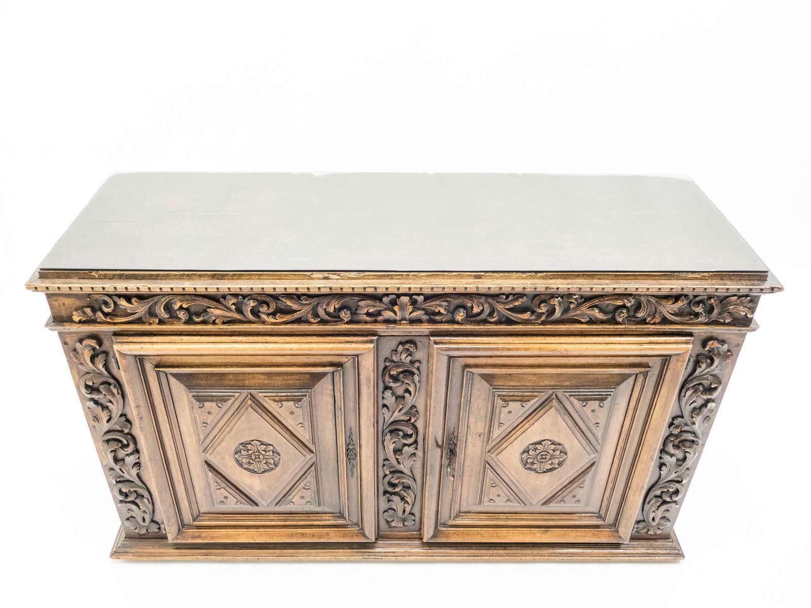 Buffet de style Renaissance française en chêne sculpté, XVIIIe siècle photo vinterior