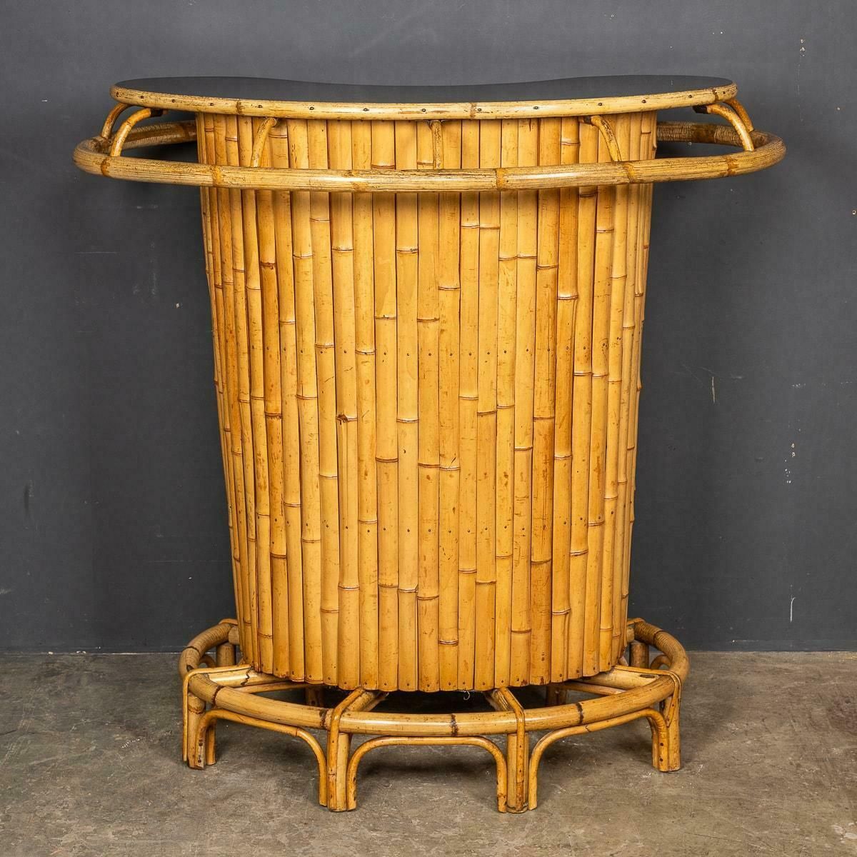 20th Century Italian Standing Bamboo Tiki Bar C.1960 photo furniture