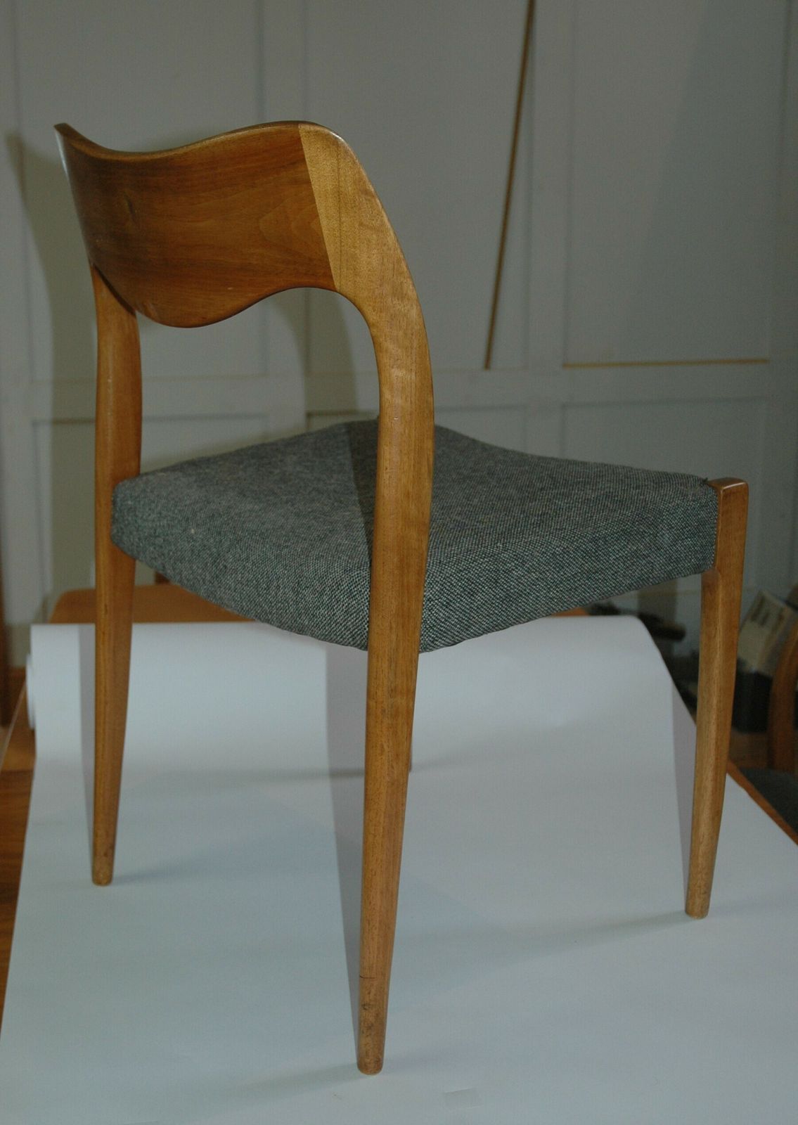 8 Moller Model 71 Chairs And Matching Dining Table photo for sale