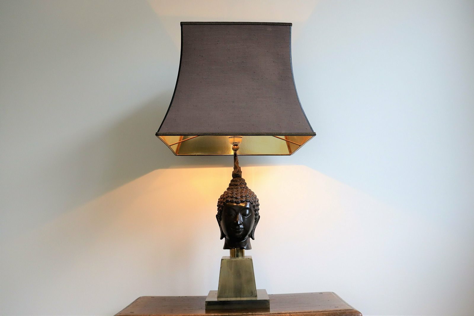 Hollywood Regency Design Midcentury Bronze Buddha Lamp , Belgian Design 1970's (St.1)