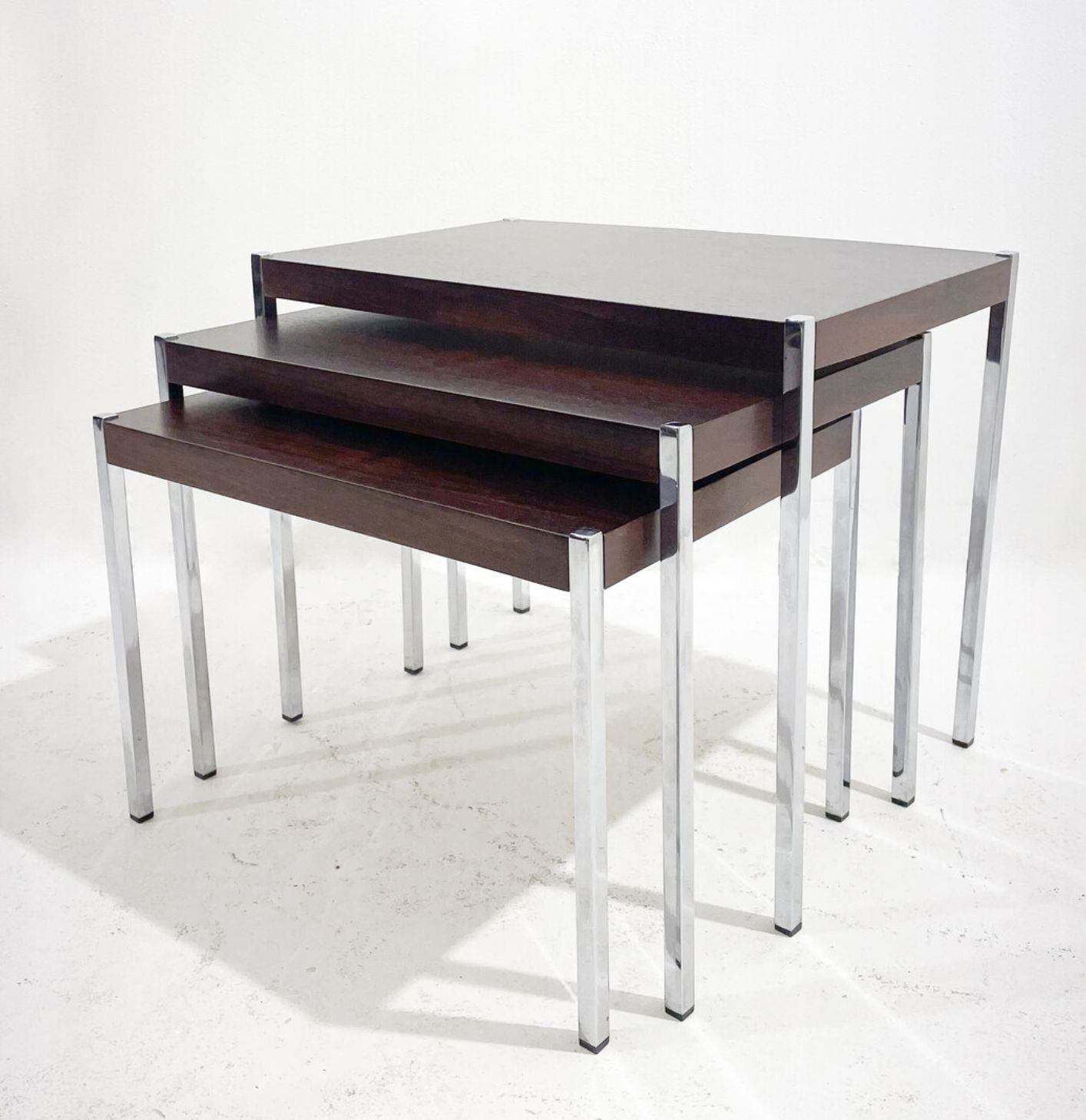Mid Century Modern Nesting Tables