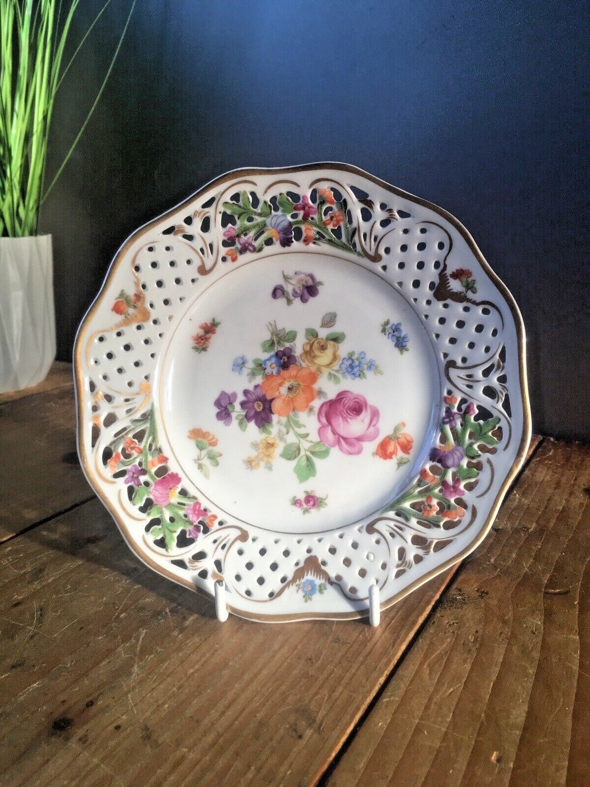 6 Antique German Schumann Porcelain Floral Sprays Basket Weave Cabinet Plates photo Home Decor
