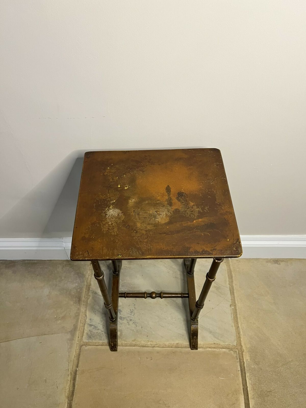 Lovely Nest Of Four Edwardian Quality Decorated Tables photo Furniture