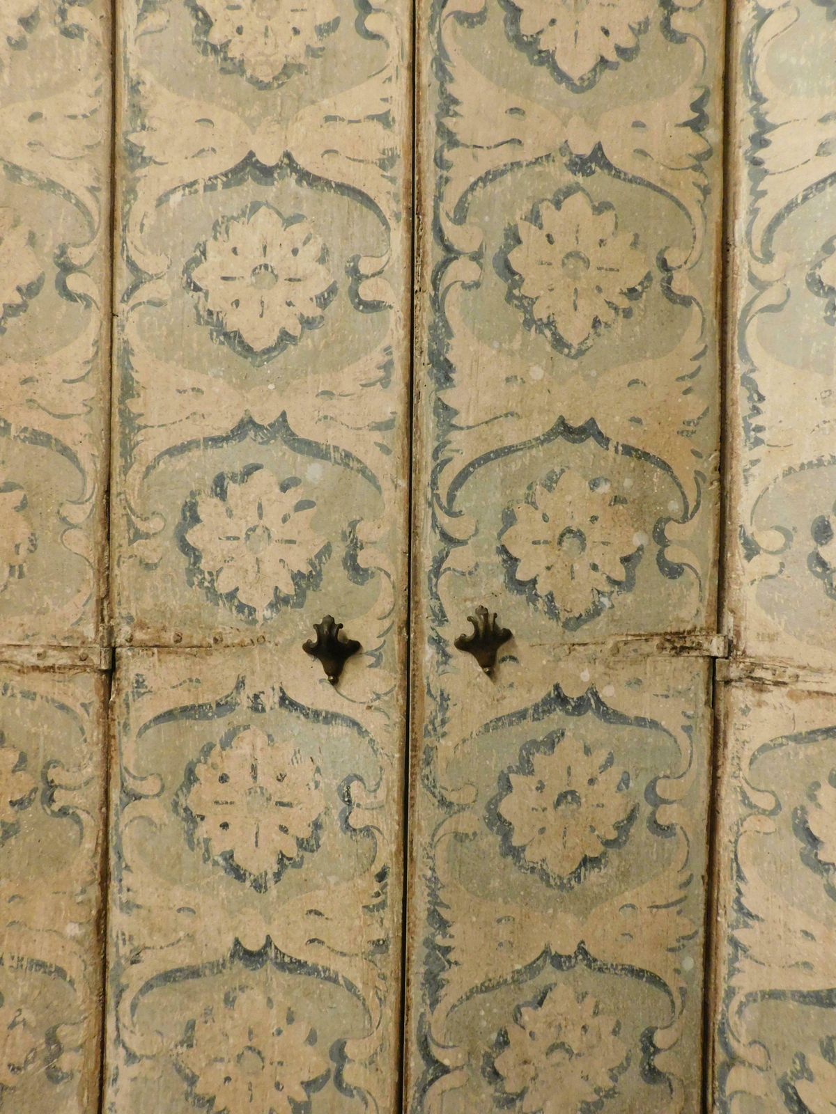 4 Leaf Door In Richly Painted Wood, From Venice, Italy photo vinterior