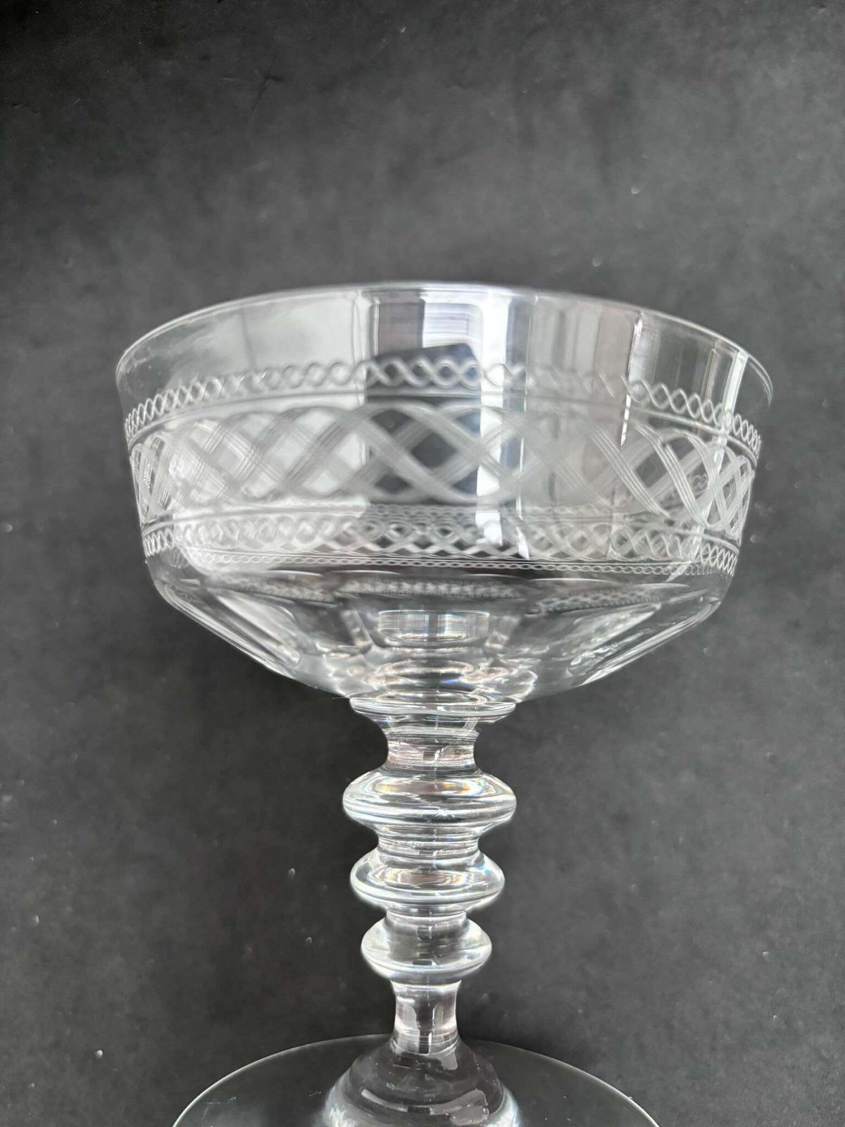 Champagne Coupe – Antiek Kristal Geslepen – 1 Coupe – Ca. Jaren 1860 – Frans – Stengel – Barcart Decoratie – Bruiloft – Cocktailglas – Cadeau – Toast photo Woonaccessoires
