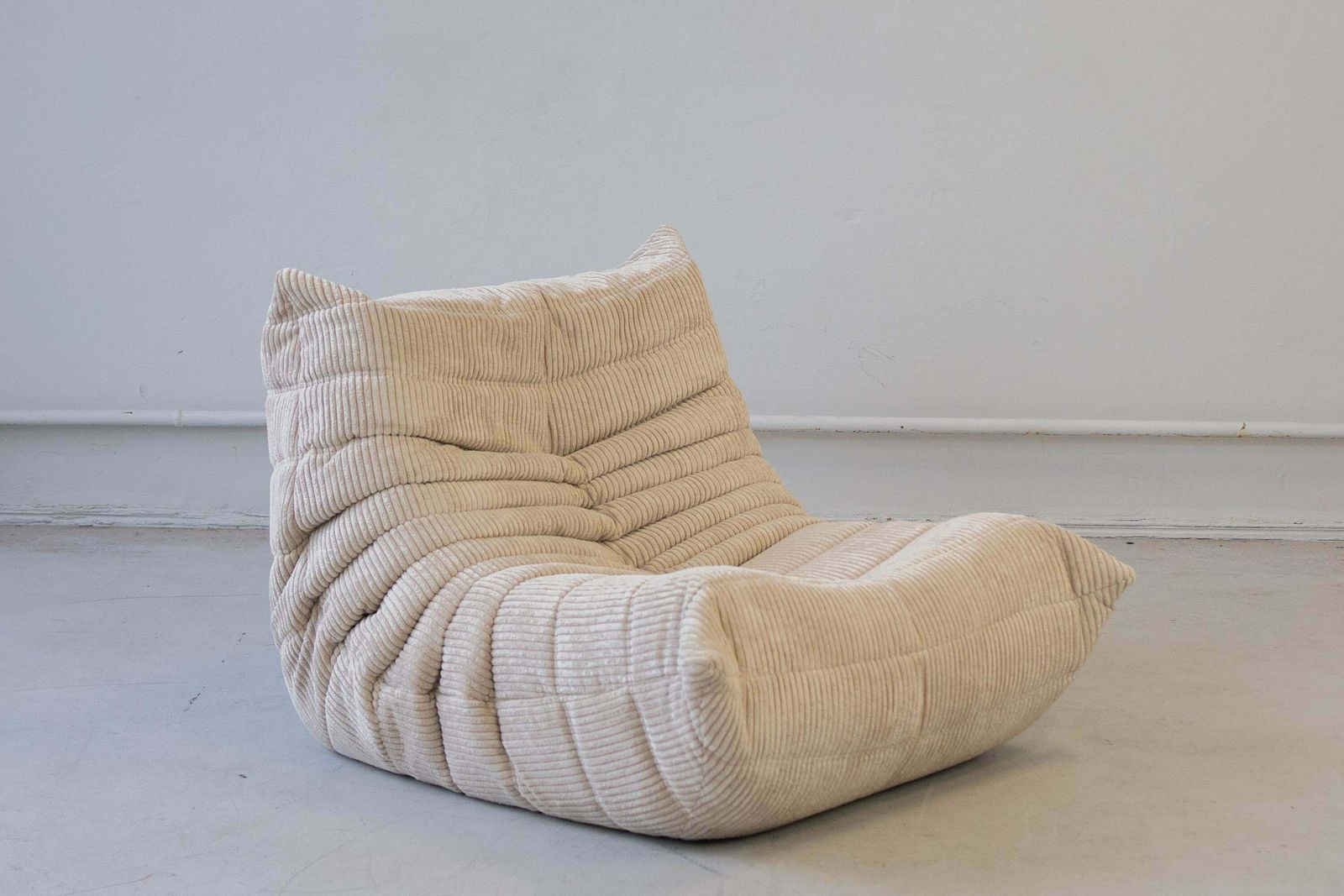 photo buy Togo Sofa By Michel Ducaroy For Ligne Roset, Set Of 5