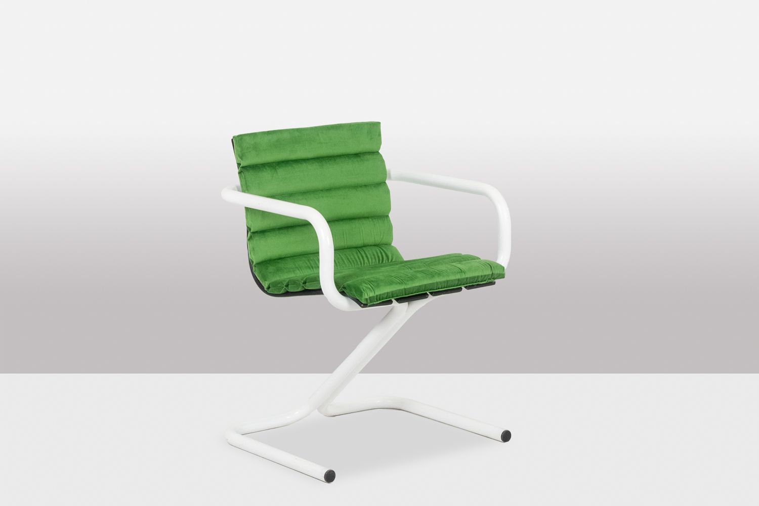 Series Of 6 Armchairs In White Lacquered Metal And Velvet. 1970s. photo vintage
