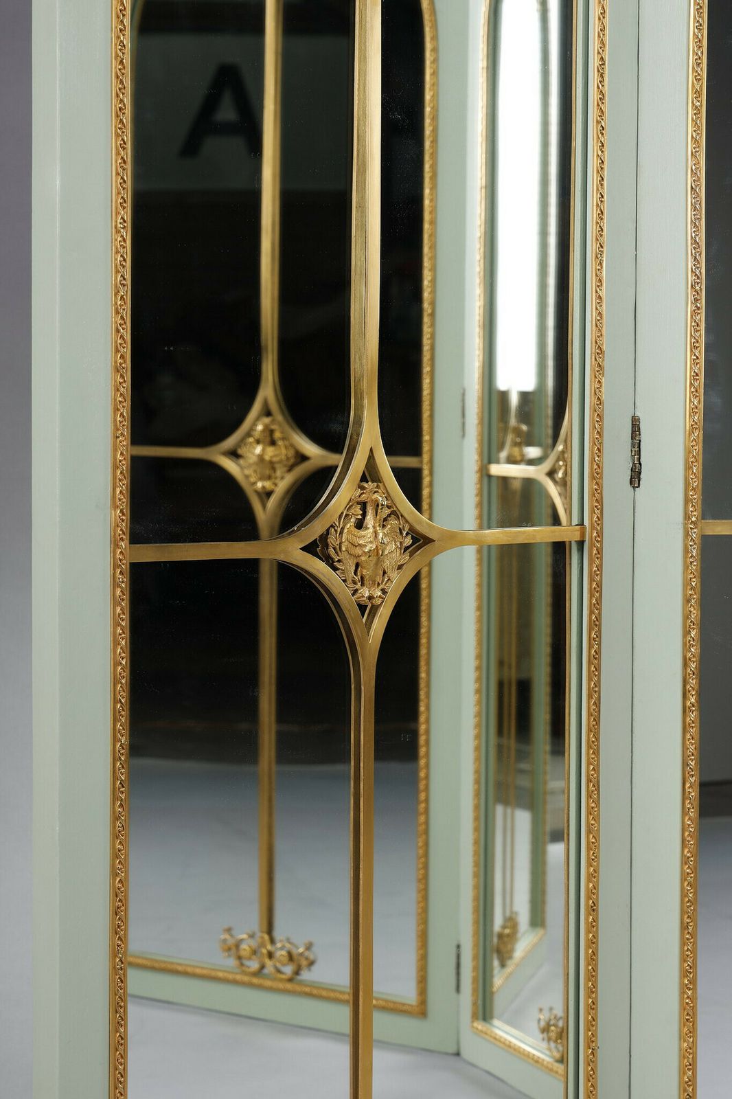 Mirror Screen In Lacquered Wood With Gilt Bronze Frame photo buy