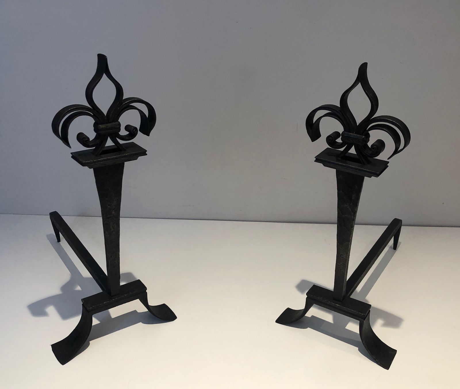 1250.0 Important Pair Of Wrought Iron Andirons With Fleurs De Lys photo