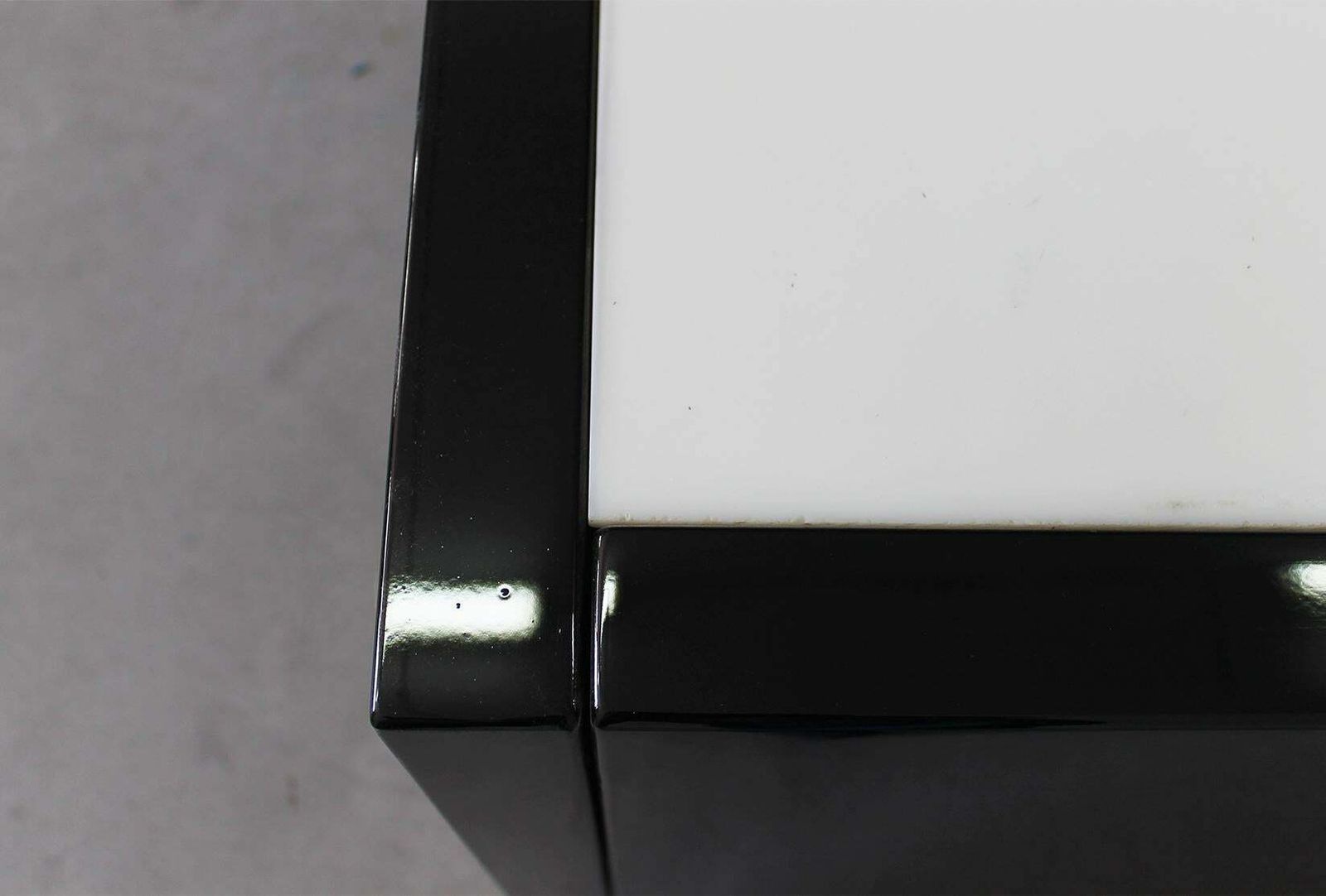Massimo & Lella Vignelli Set Of Two Black Saratoga Bar Cabinet By Poltronova photo vinterior