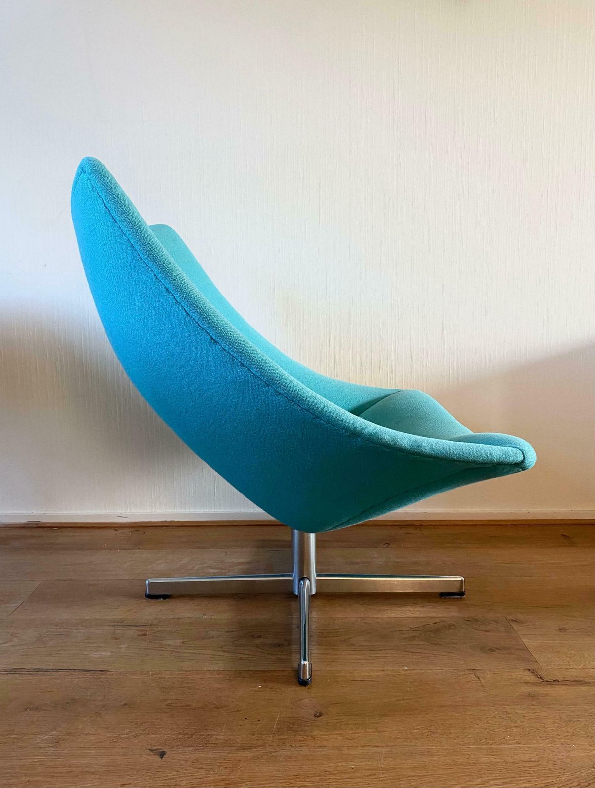 The Large And Rare Artifort Version Oyster Chair By Pierre Paulin, 1960s photo buy