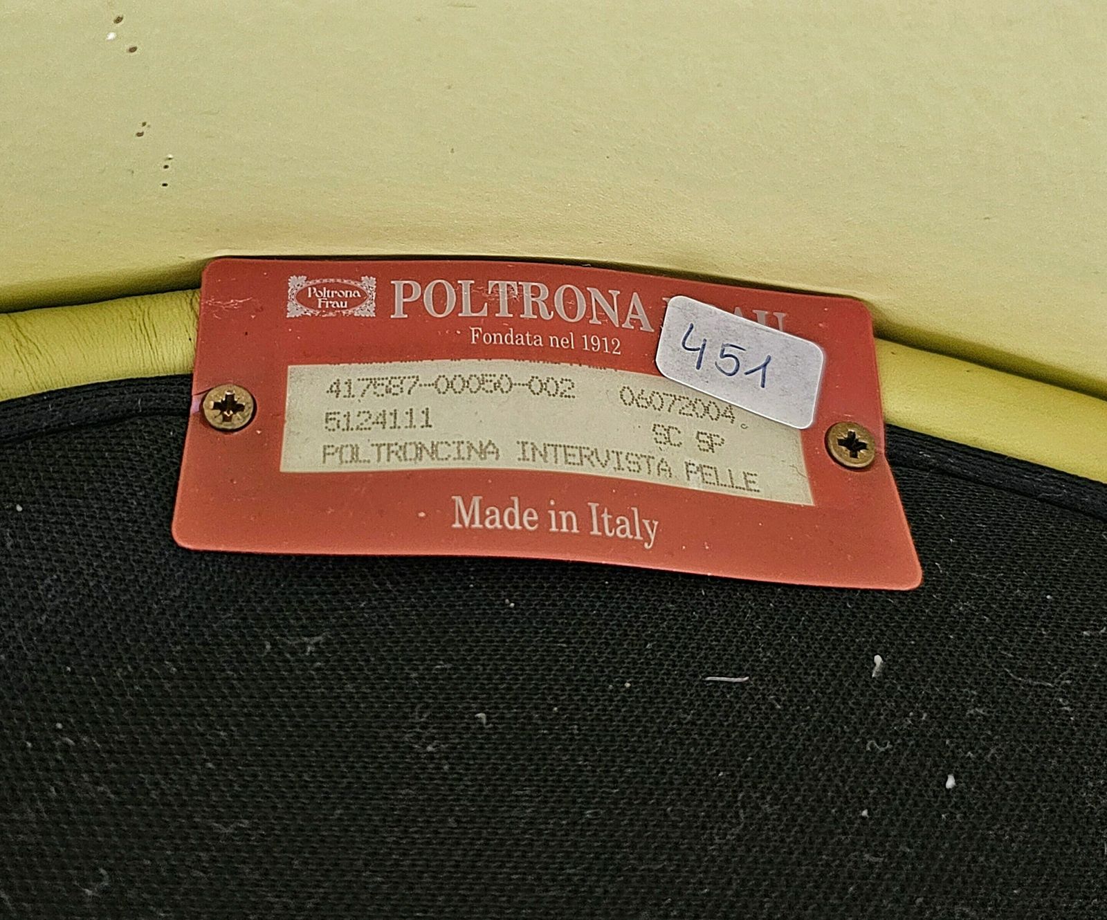 photo for sale 1 Of 5 Club Chairs Model Intervista By Poltrona Frau In Chartreuse Leather Designed By Massimo And Lella Vignelli // Made In Italy In 1989