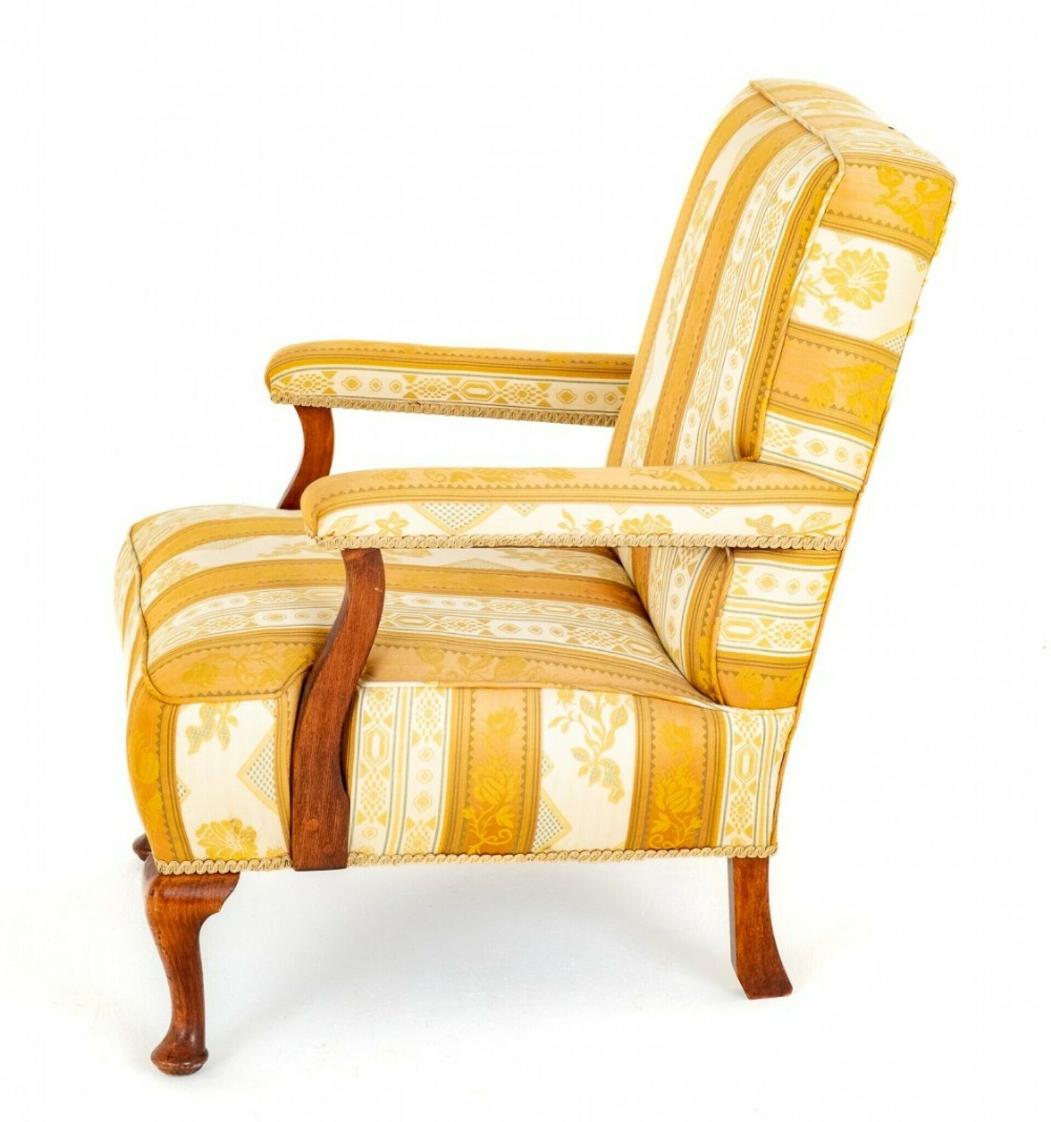 Queen Anne Arm Chair Revival, 1920s photo Furniture