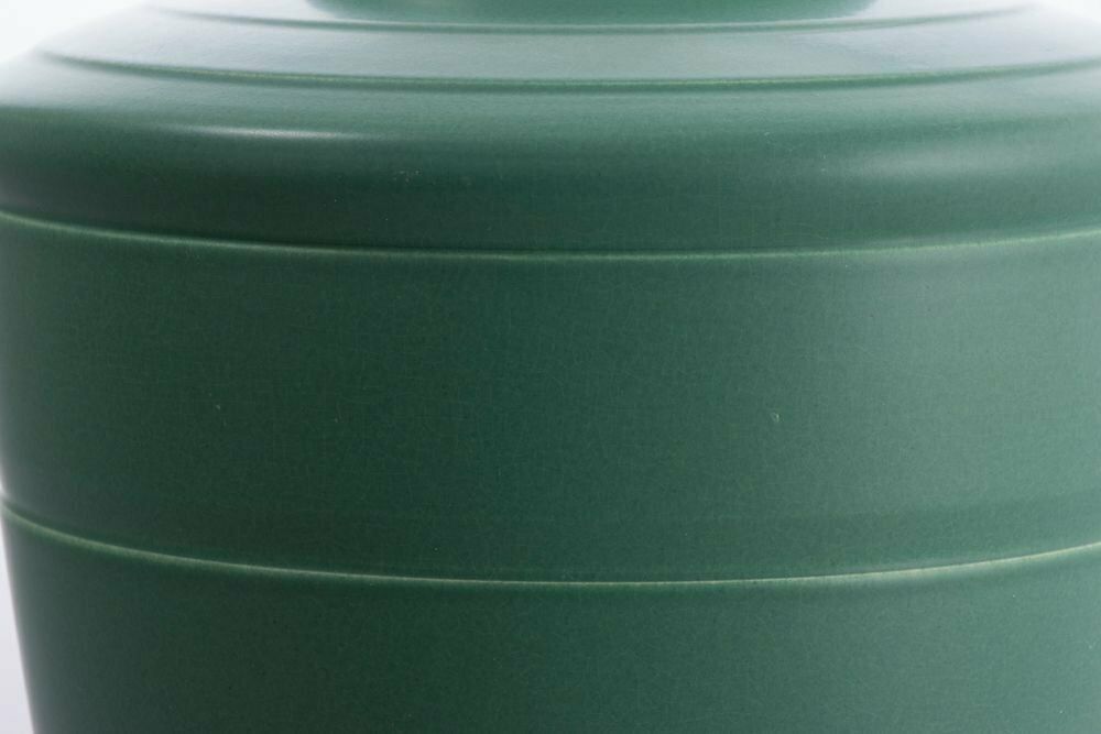 Art Deco Keith Murray For Wedgwood Matt Green Glazed Shoulder Vase, Signed C.1930 photo 1100.0