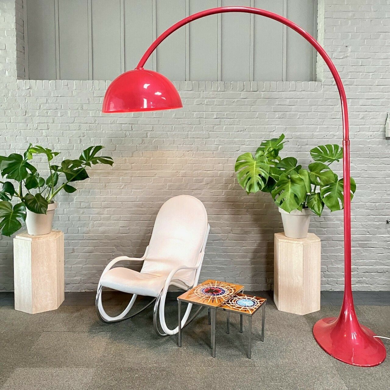 Red Arc Floor Lamp With Oval Tulip Base   Italy 1970's photo 2145.0
