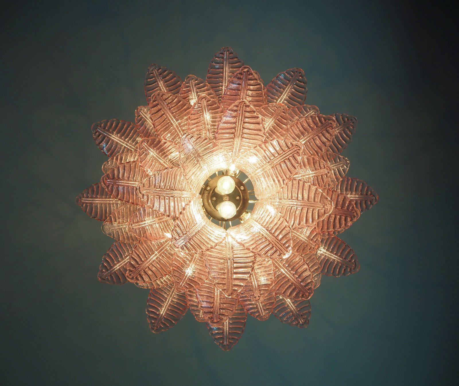 photo vintage Italian Murano Three Tier Pink Felci Glass Chandelier