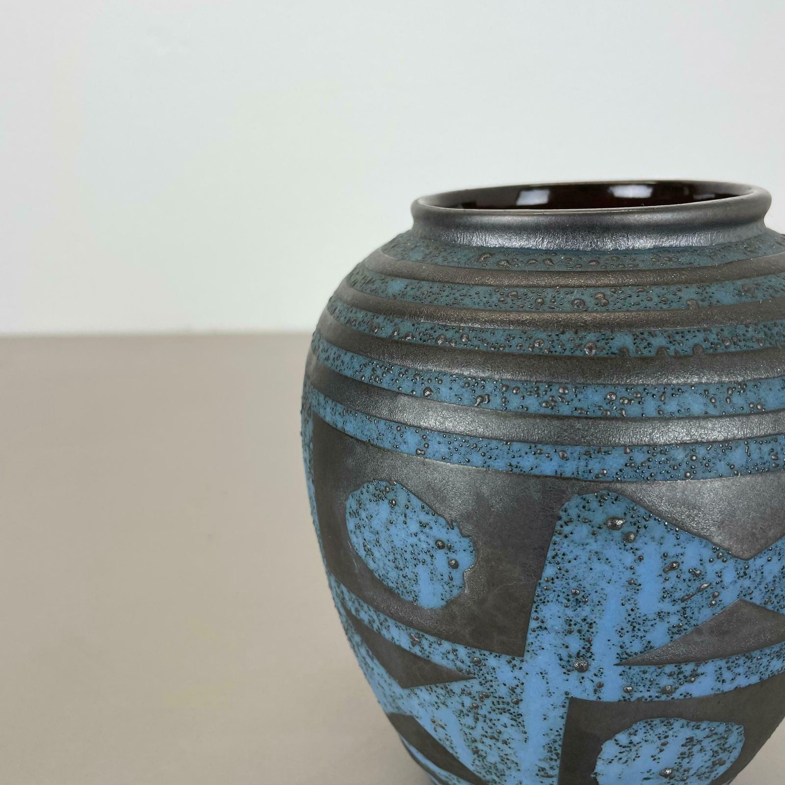 Fat Lava Ceramic "Ankara" Vase By Heinz Siery Carstens Tönnieshof, Germany 1960s photo 340.0