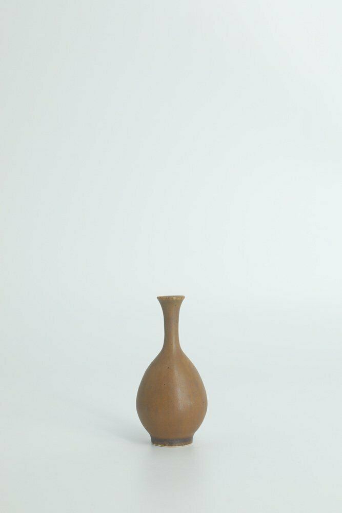Kleine Mid Century Scandinavisch Moderne Verzamelbare Bruine Stoneware Vaasjes Van Gunnar Borg Voor Höganäs Ceramics, Jaren 1960, Set Van 4 photo vintage