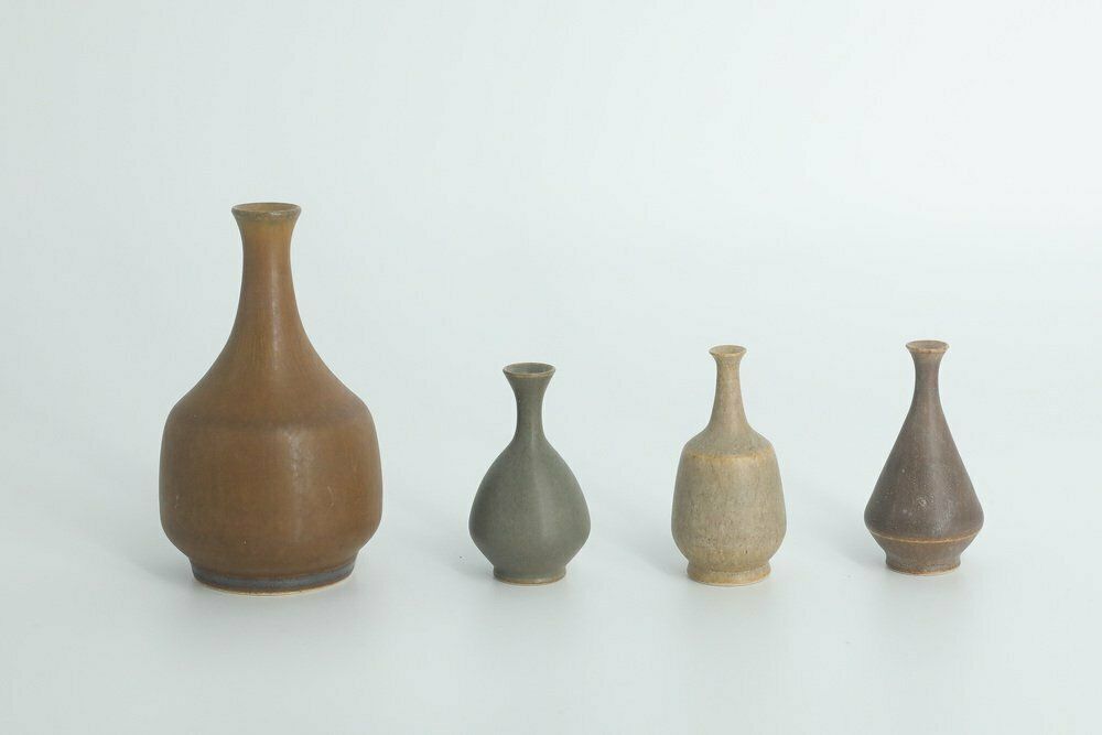 Small Mid Century Scandinavian Modern Collectible Brown Stoneware Vases By Gunnar Borg For Höganäs Ceramics, 1960s, Set Of 4