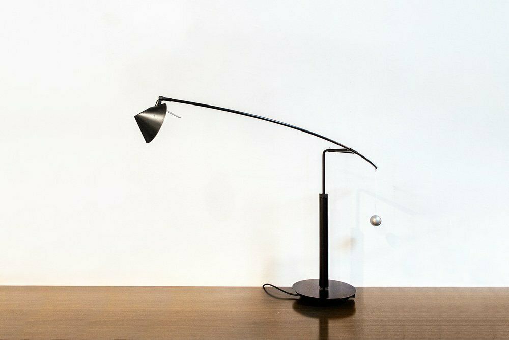 Bureaulamp Van Carlo Forcolinis Voor Artemide, 1991