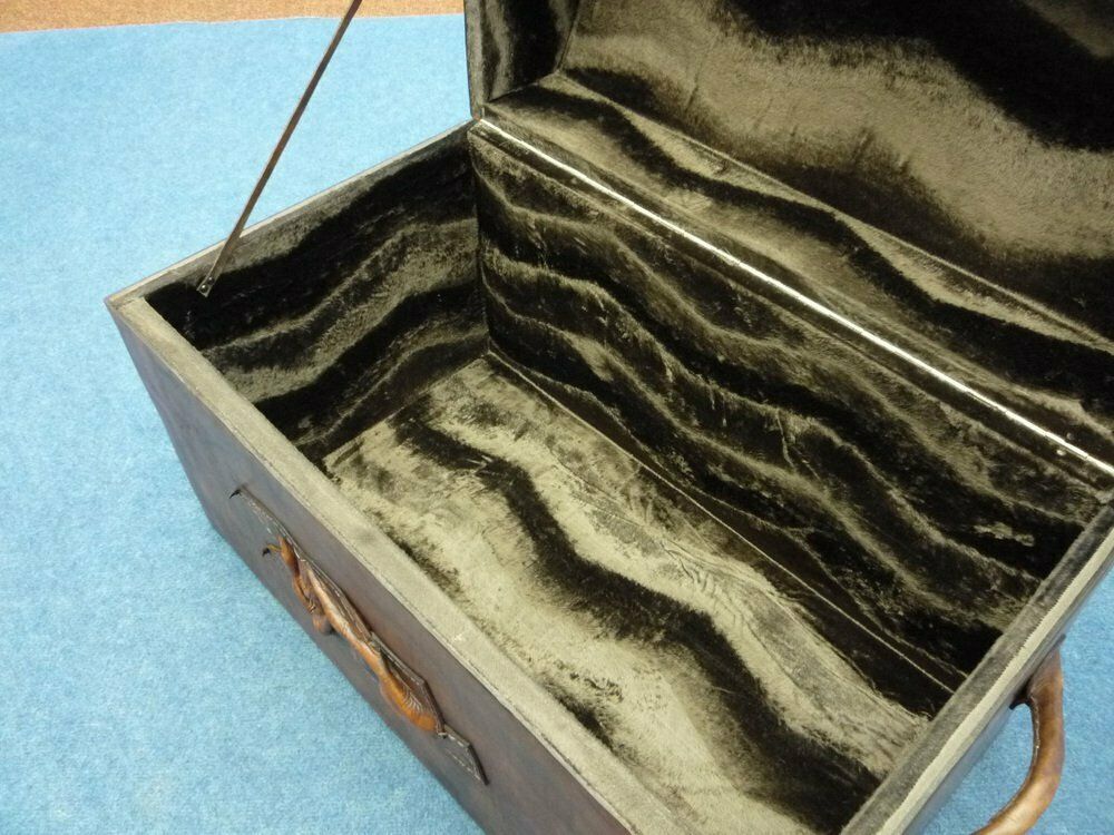 Vintage Art Deco Chest Of Drawers Made Of Leather & Wood