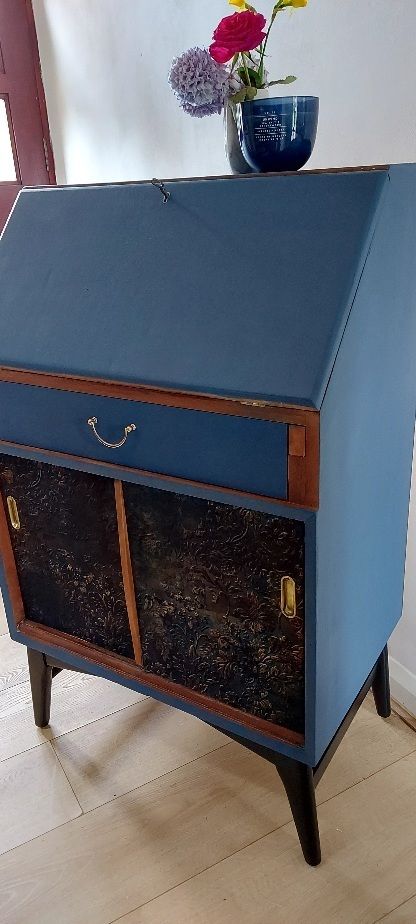 Furniture Vintage 1960's Bureau, Styles And Mealing Ltd Stamp photo
