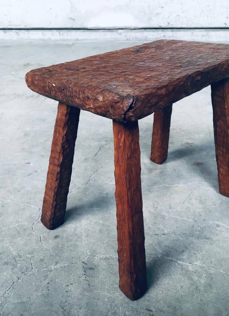 photo for sale Handgesneden Massief Eiken Kruk Of Bijzettafel