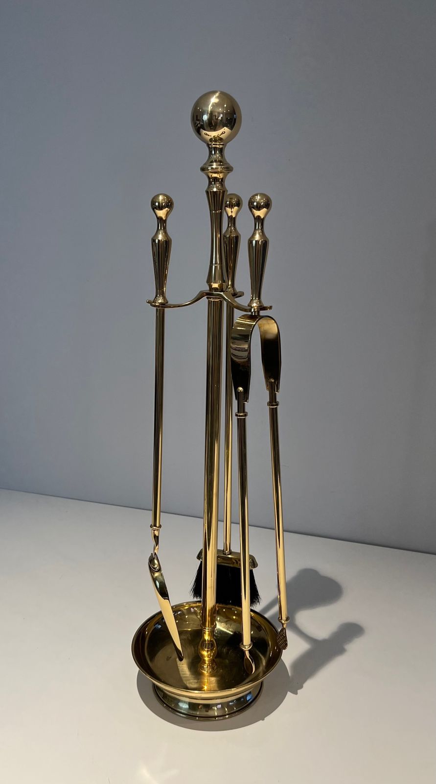 1050.0 Neoclassical Style Brass Fire Kit photo