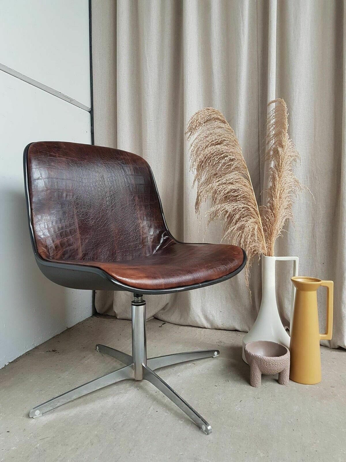 Vtg Mid Century Modernist Chrome Leather Swivel Chair By Charles Pollock photo furniture