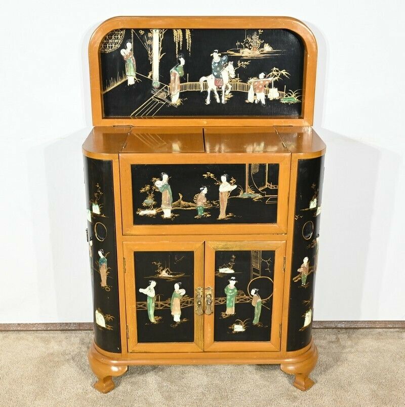 Asian Liquor Cabinet In Lacquered Wood, China – 1950 photo vinterior