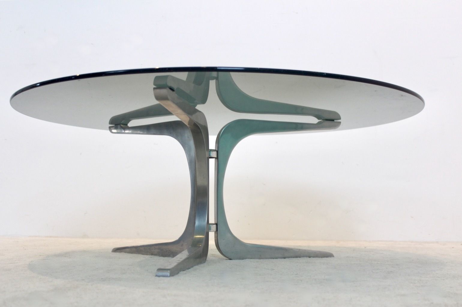 Artifort Smoked Glass And Aluminum Round Coffee Table