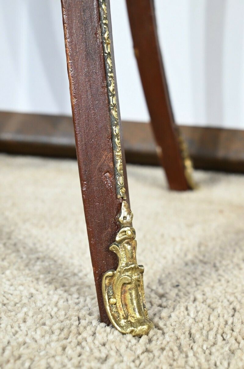 photo buy Small Table Louis XV Style – Late 19th Century
