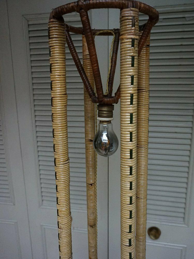 photo vintage Art Nouveau Rattan Wicker Floor Lamp, 1890s