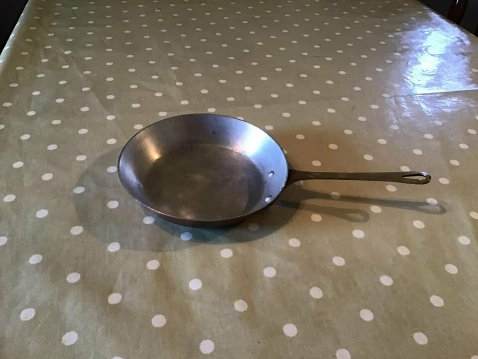 Copper Frying Pan, Frying Pan, Copper Pan, Kitchen Pots, Made In France, Farmhouse Kitchen, Vintage Kitchenalia, Cookware Pot, Heavy Pan