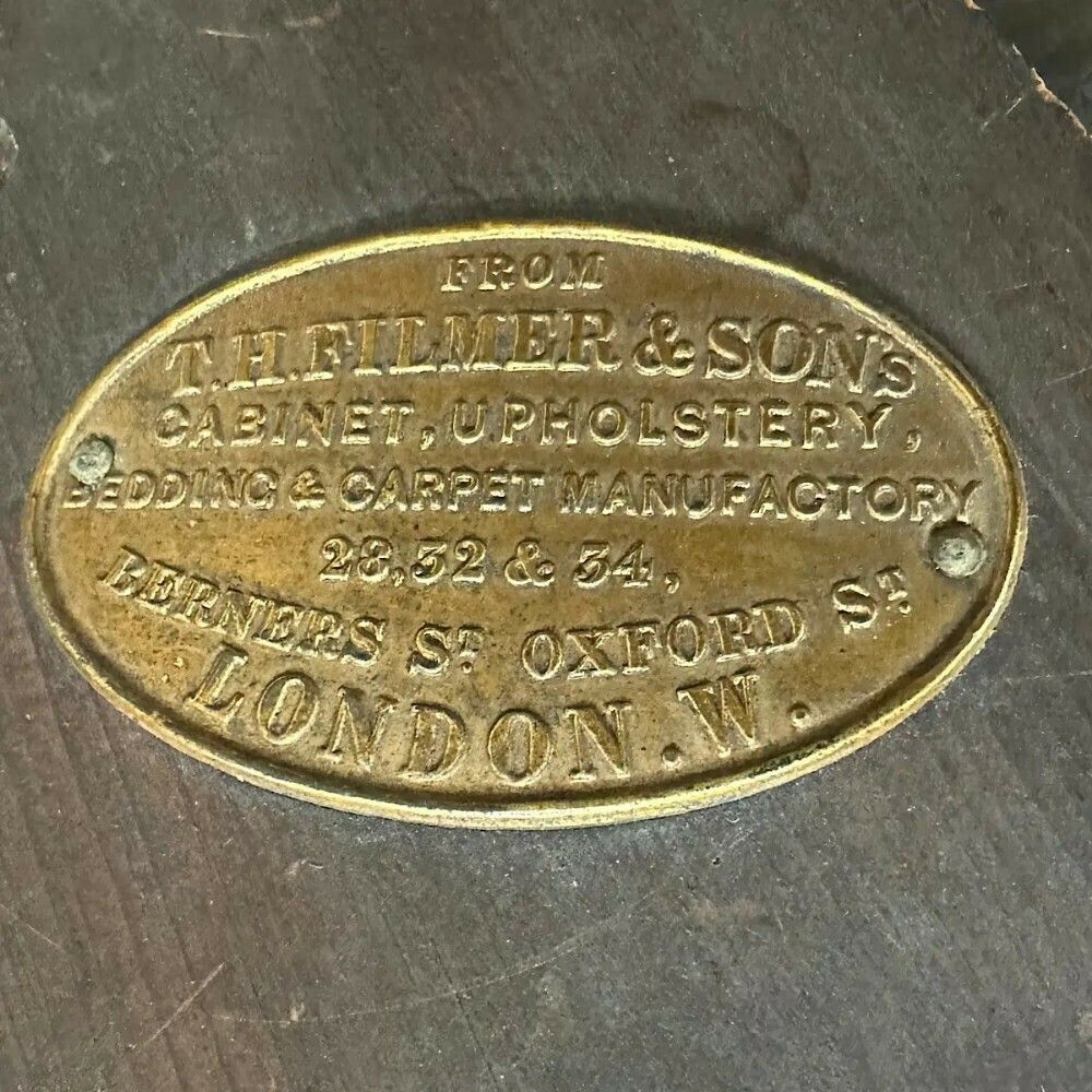 Small Victorian Amboyna Antique Occasional Table photo 795.0