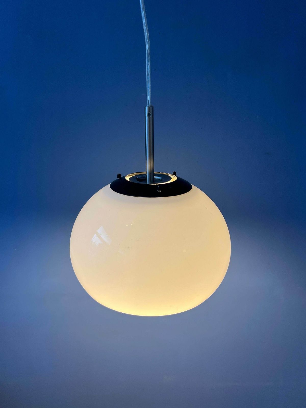 Small White Space Age Mushroom Pendant Lamp photo for sale